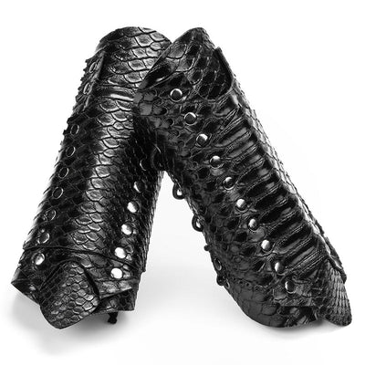 Steampunk Medieval Retro Snake Pattern Wristband Cosplay Props