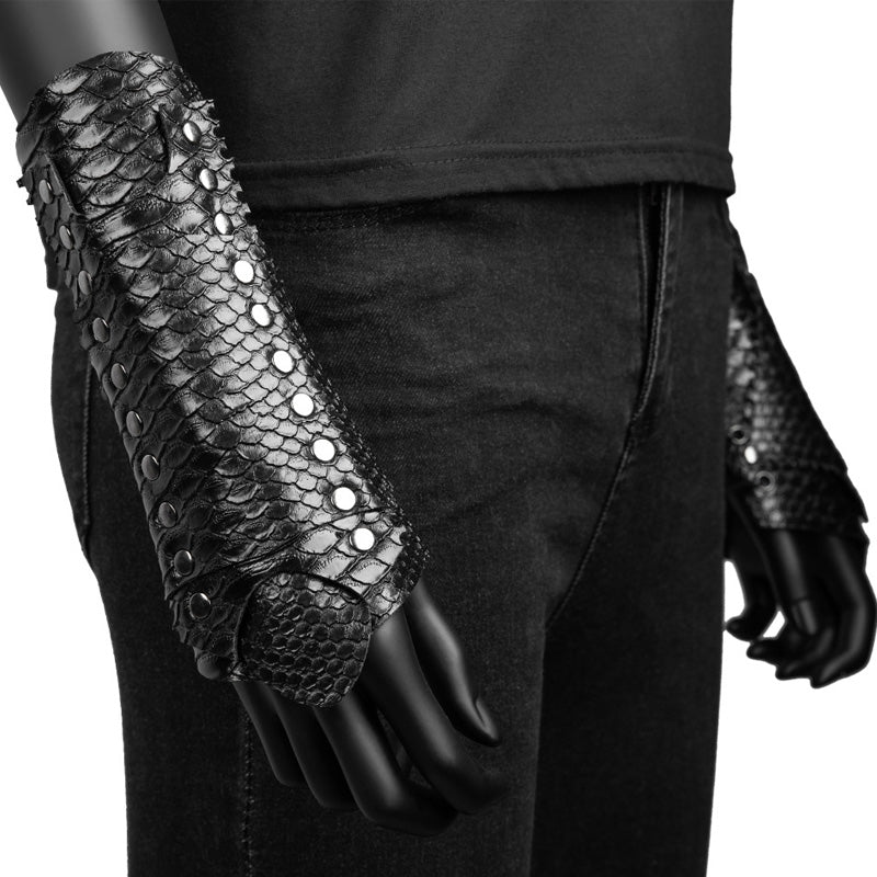 Steampunk Medieval Retro Snake Pattern Wristband Cosplay Props